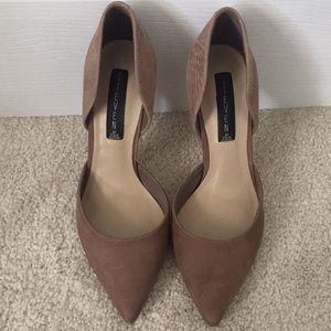 Steven by Steve Madden Taupe Pumps in size 7.5